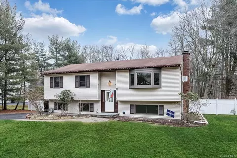 12 Sumter Rd, Ramapo, NY 10952