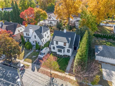 340 Wagner Ave, Mamaroneck, NY 10543