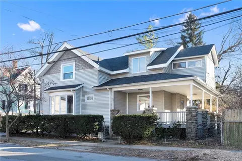 70 Marshall St, Poughkeepsie, NY 12601