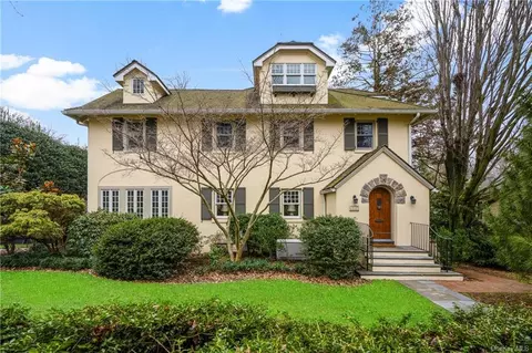 18 Mayhew Ave, Larchmont, NY 10538