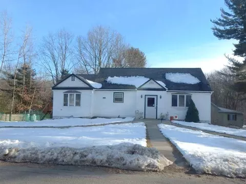 16 Sarine Rd, Mamakating, NY 12790