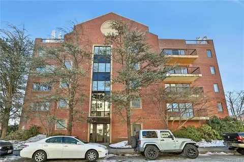 60 Glen Rd #1B, Eastchester, NY 10709