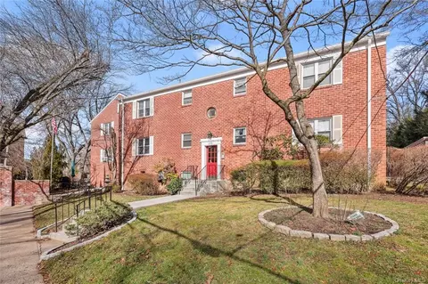 2254 Palmer Ave #3N, New Rochelle, NY 10801