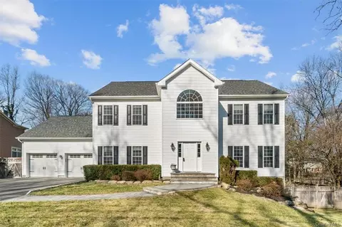 501 Gilbert Ave, Orangetown, NY 10965
