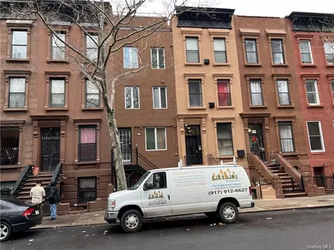231 W 131st St, New York, NY 10027