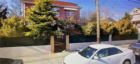 803 Edison Ave, New York, NY 10465
