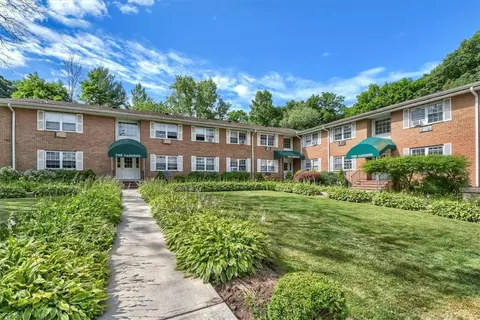 260 West St #9B, Mount Kisco, NY 10549