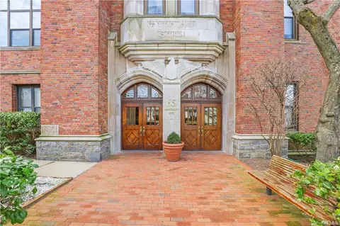 65 Mckinley Ave #CG-13, White Plains, NY 10606