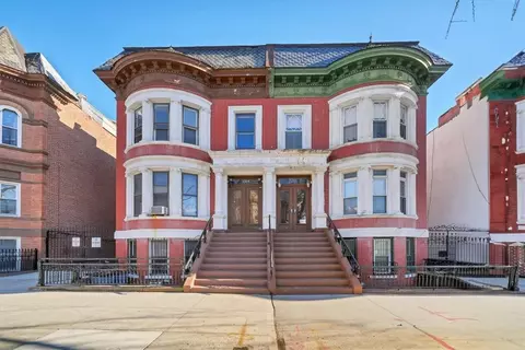 720 Beck St, New York, NY 10455