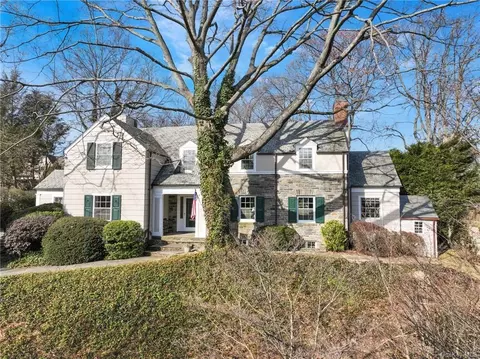 181 Boulder Trl, Yonkers, NY 10708