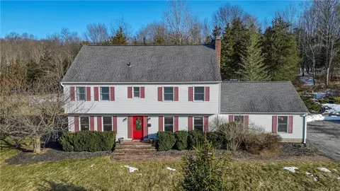 71 Winding Trl, Chester, NY 10918