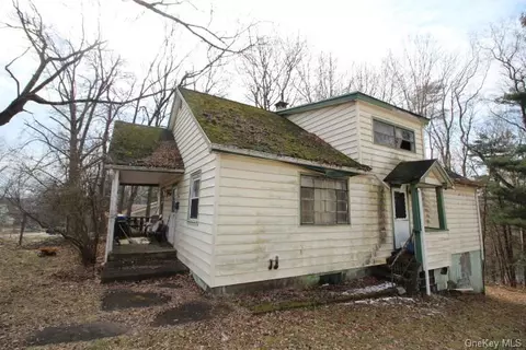 24 Winslow Pl, Liberty, NY 12754