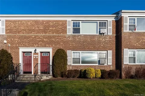 11 Westview Ave #23-1, White Plains, NY 10603