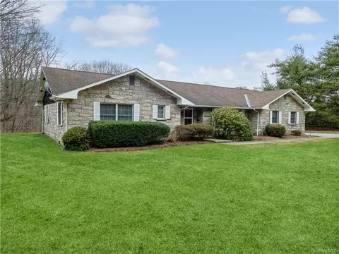 51 Old Highland Tpke, Philipstown, NY 10524