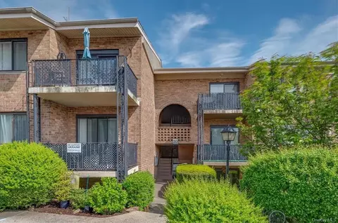 30 Gateway Rd #102N, Yonkers, NY 10703