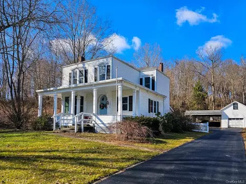 1875 Salt Point Tpke, Salt Point, NY 12578