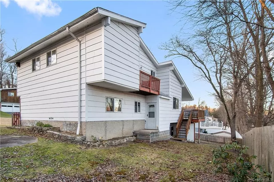 49 Stonewall Cir, Greenburgh, NY 10607 35 Photos Movoto