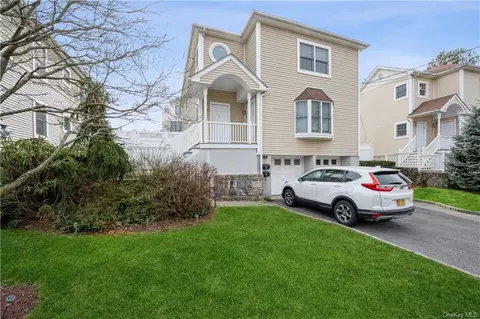 68 Virginia Ave, Greenburgh, NY 10522