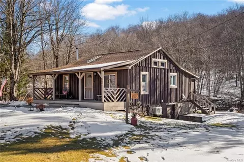 640 Debruce Rd, Rockland, NY 12758