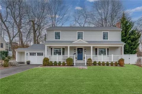 18 Chamberlain St, Rye, NY 10580