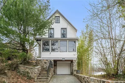114 Caryl Ave, Yonkers, NY 10705