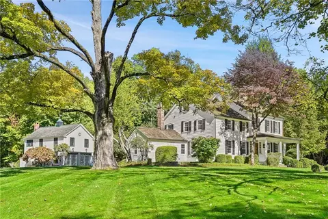 662 Grant Rd, North Salem, NY 10560