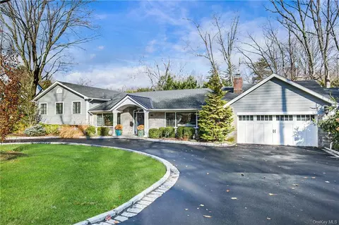 5 Kempster Rd, Greenburgh, NY 10583