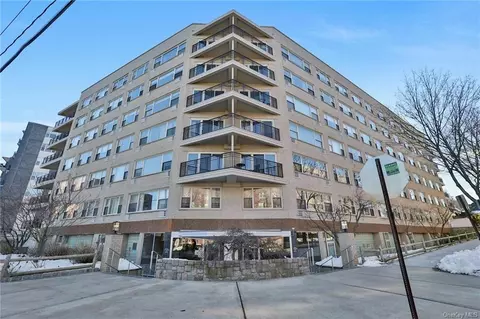 12 Old Mamaroneck Rd #5G, White Plains, NY 10605