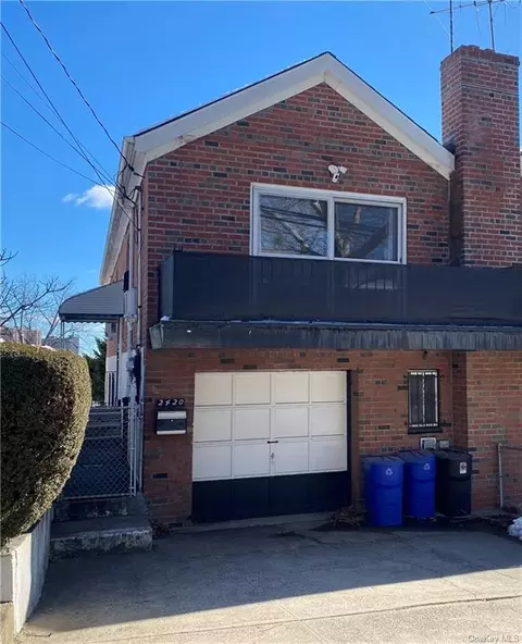 2420 Kingsland Ave, Bronx, NY 10469