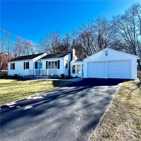 4 Meier Rd, La Grange, NY 12603