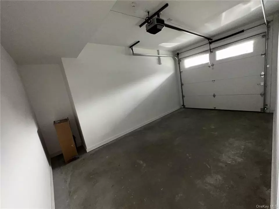 45 Cross Hill Ave, Yonkers, NY 10703 25 Photos Movoto