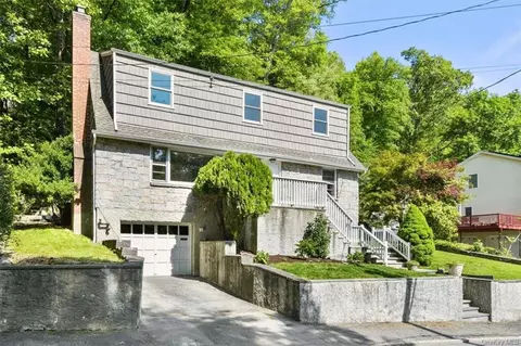 71 Cliff St, Greenburgh, NY 10706