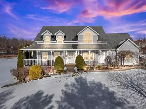324 Hortons Rd, Minisink, NY 10998