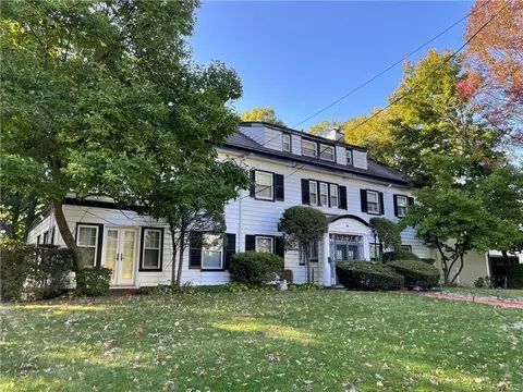 24 Magnolia Ave, Mount Vernon, NY 10553