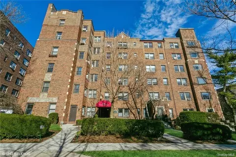 1 Franklin Ave #2D, White Plains, NY 10601