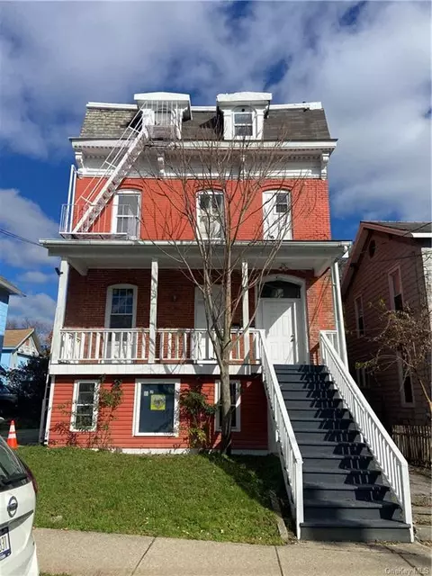 9 Houston Ave, Middletown, NY 10940