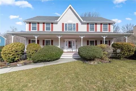 1170 Park Ln, Yorktown, NY 10598