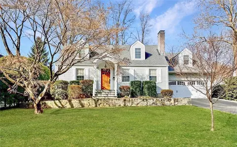 166 Larch Rd, Mount Pleasant, NY 10510