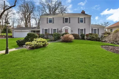 171 Forest Ave, New Rochelle, NY 10804