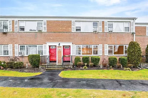 11 Westview Ave #24-1, White Plains, NY 10603