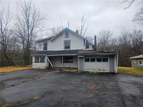 3295 State Route 52, Shawangunk, NY 12566