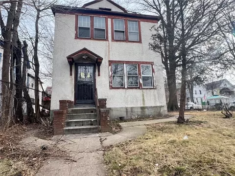 249 S 11th Ave, Mount Vernon, NY 10550
