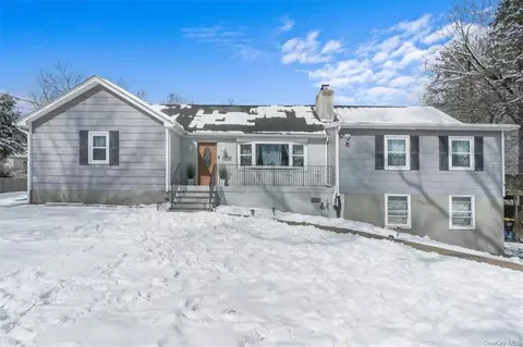 2178 State Route 94, Salisbury Mills, NY 12577