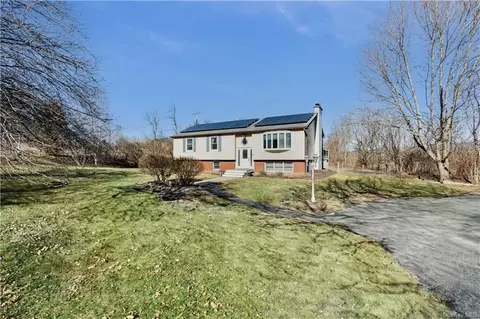 152 Wiltsie Bridge Rd, Ancramdale, NY 12503