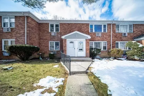 1668 Route 9 #5E, Wappinger, NY 12590