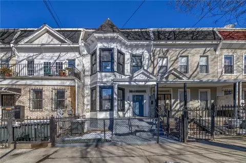 307 E 169th St, New York, NY 10456