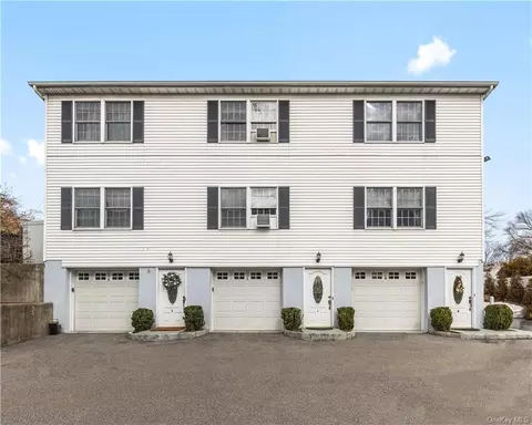 48 Pocantico St #L, Mount Pleasant, NY 10591