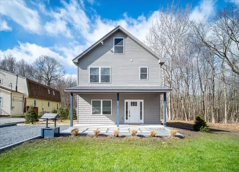 445 Freetown Hwy, Modena, NY 12548