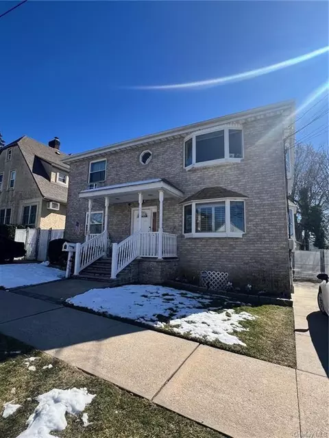 50 Reynolds St, Bronx, NY 10464