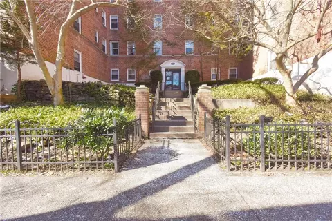801 Bronx River Rd #5E, Bronxville, NY 10708